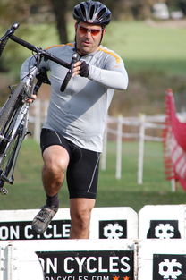 JIU YOU GAME-全国速度滑冰青年锦标赛新纪录再现，2021年全国速度滑冰比赛直播