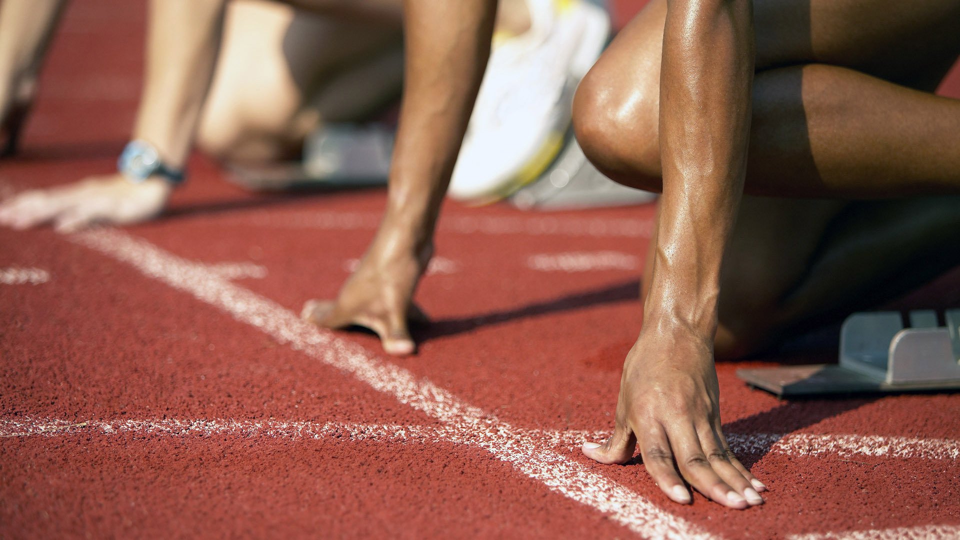 足球外交：比赛如何促进国家间友谊？，足球如何互相协作